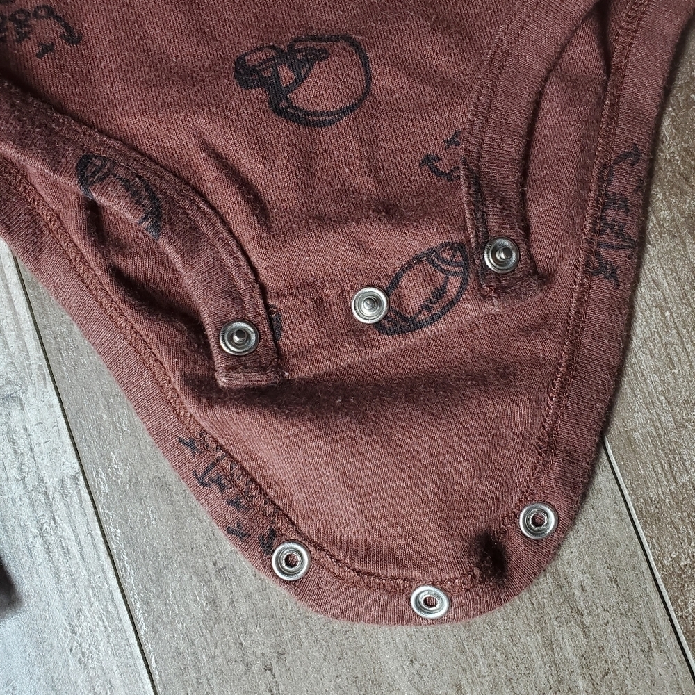 Carter's Baby Toddler Boy Size 18m Football Outfit 100% Cotton Brown Blue NWOT - Picture 10 of 14